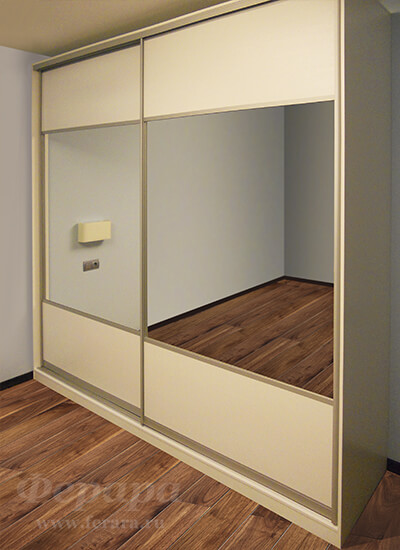 Корпусный шкаф-купе с зеркалом в цвете «Ваниль», фото 1